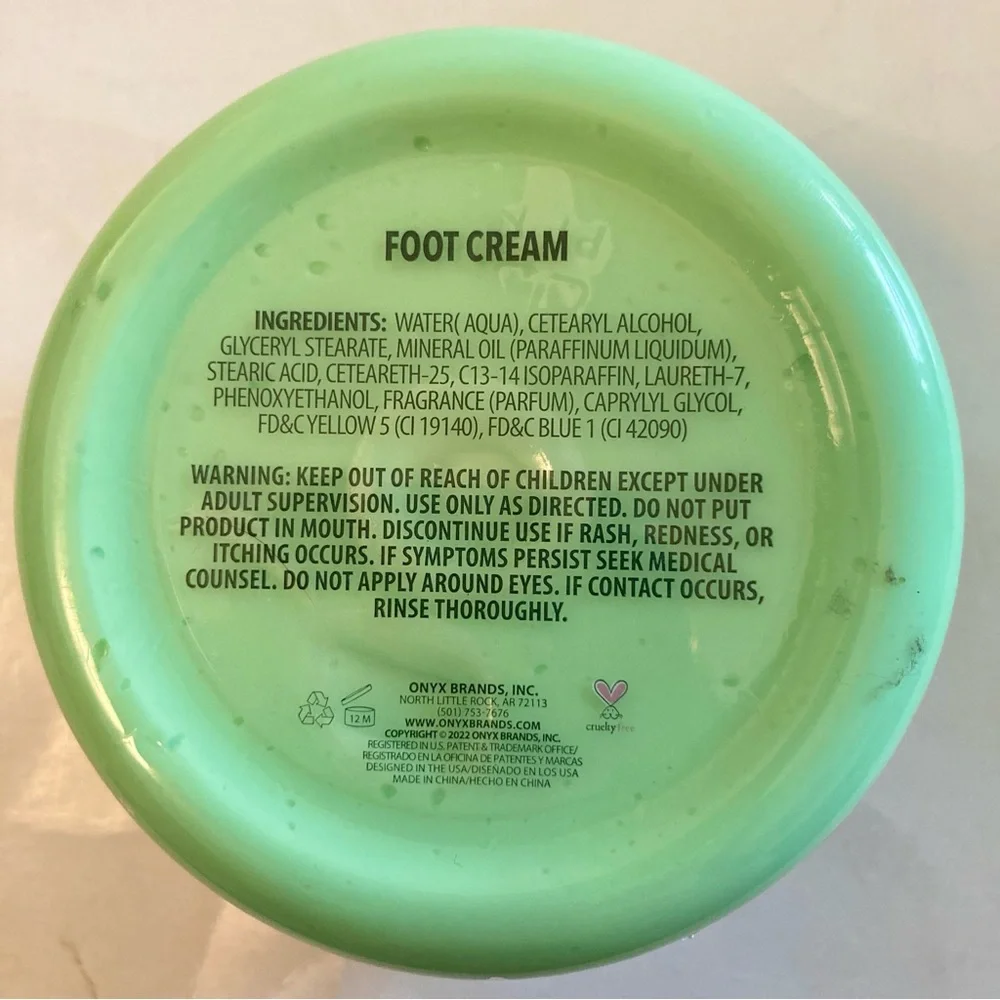 Onyx Professional Foot Cream Vanilla Almonds 8 oz Green Discontinued